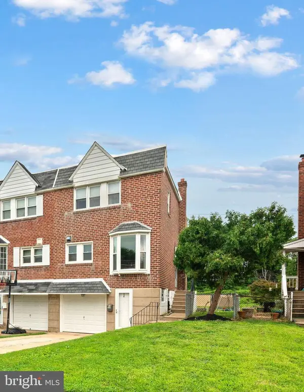 15022 London Rd, PHILADELPHIA, PA 19116