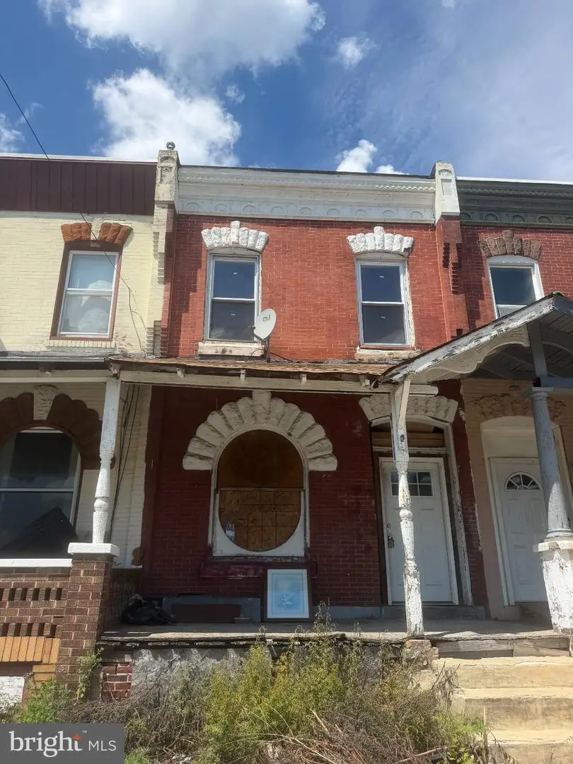 4047 Poplar St, Philadelphia, PA 19104 - #1