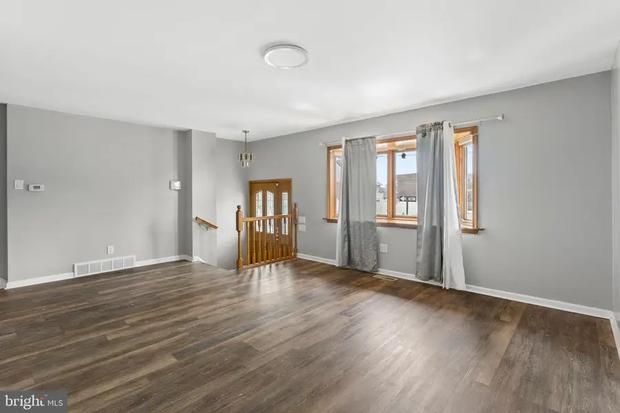 12214 Medford Rd, Philadelphia, PA 19154 - #3