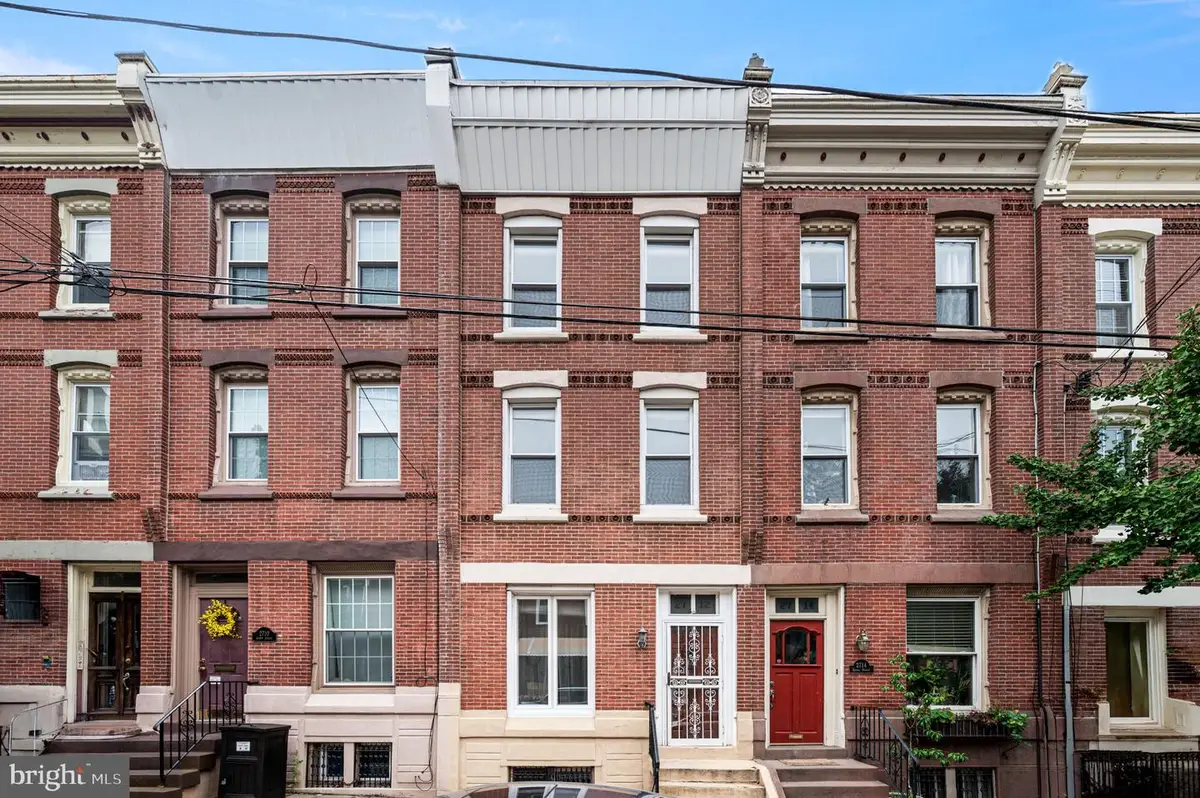 2712 Brown St, Philadelphia, PA 19130 - #1