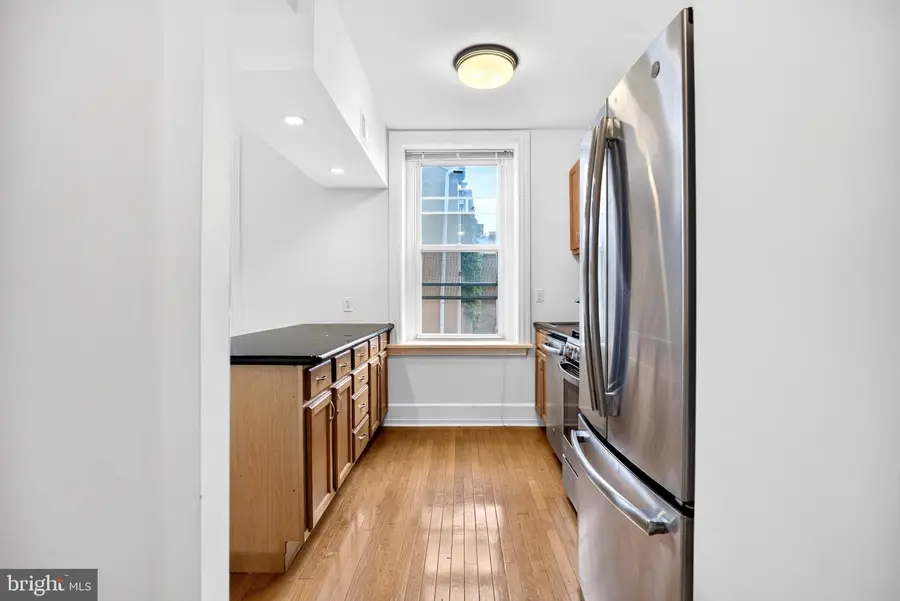 334 S 12th St #3f, Philadelphia, PA 19107 - #2