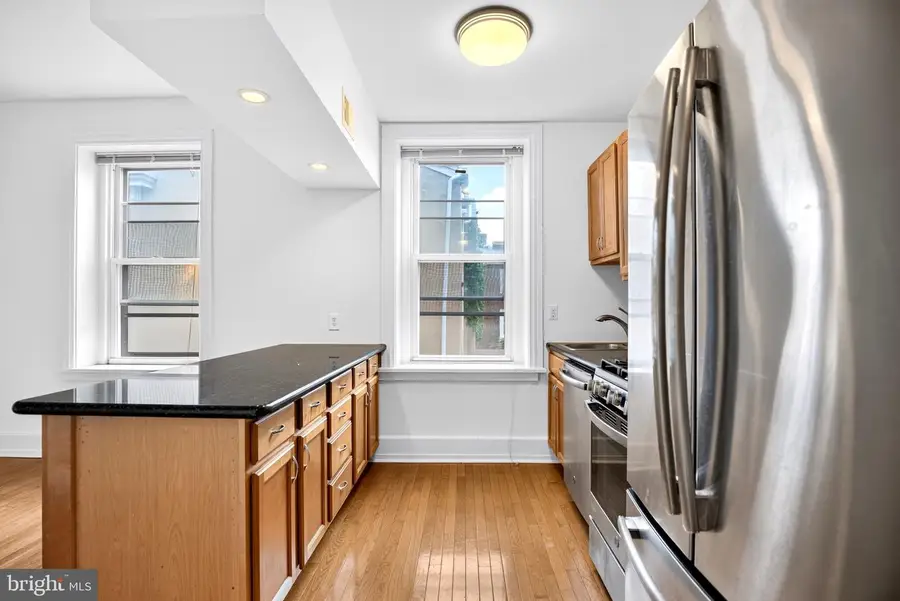 334 S 12th St #3f, Philadelphia, PA 19107 - #3