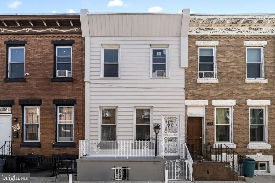 2423 N Myrtlewood St, Philadelphia, PA 19132 - #2