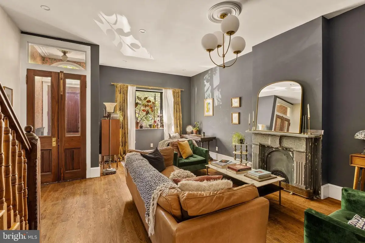 1321 S 6th St, Philadelphia, PA 19147 - #1