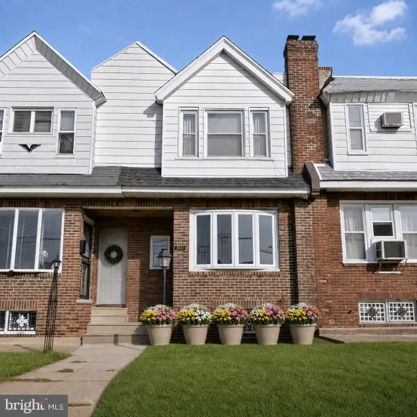 7411 Elmwood Ave, PHILADELPHIA, PA 19153