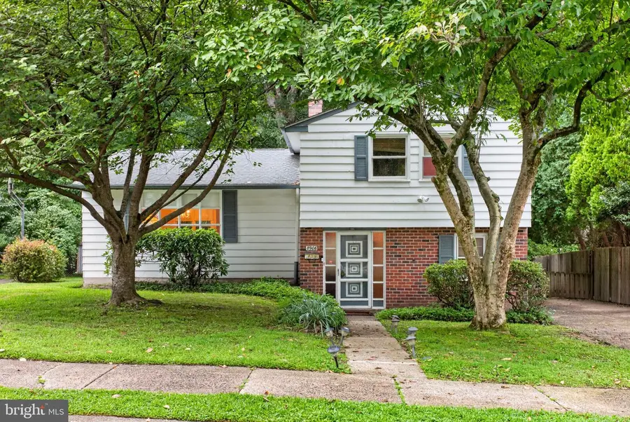 8906 Alicia St, Philadelphia, PA 19115 - #2