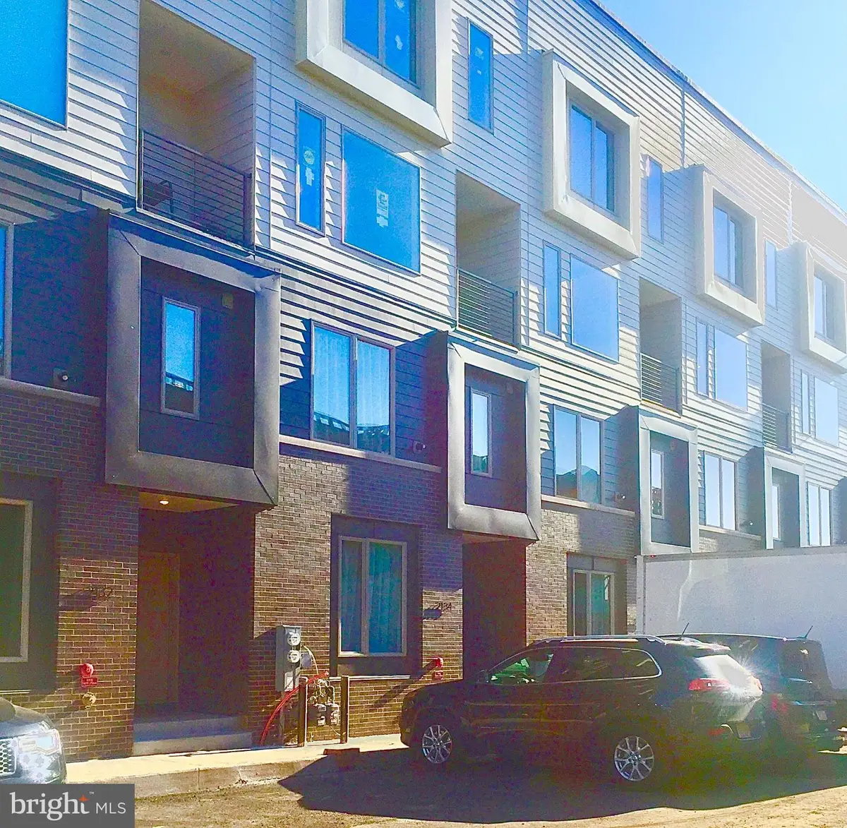 2134-00 Kensington Ct #71, Philadelphia, PA 19125 - #1