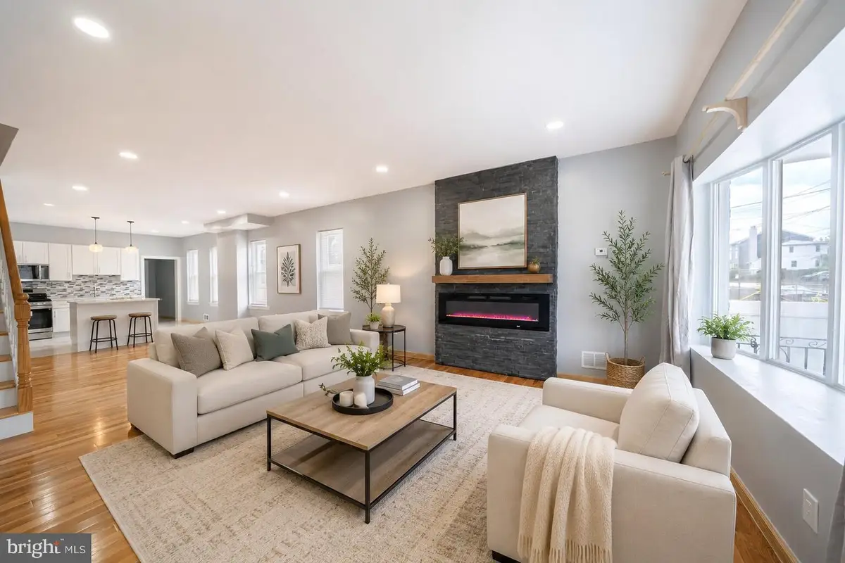 8037 Craig St, Philadelphia, PA 19136 - #1