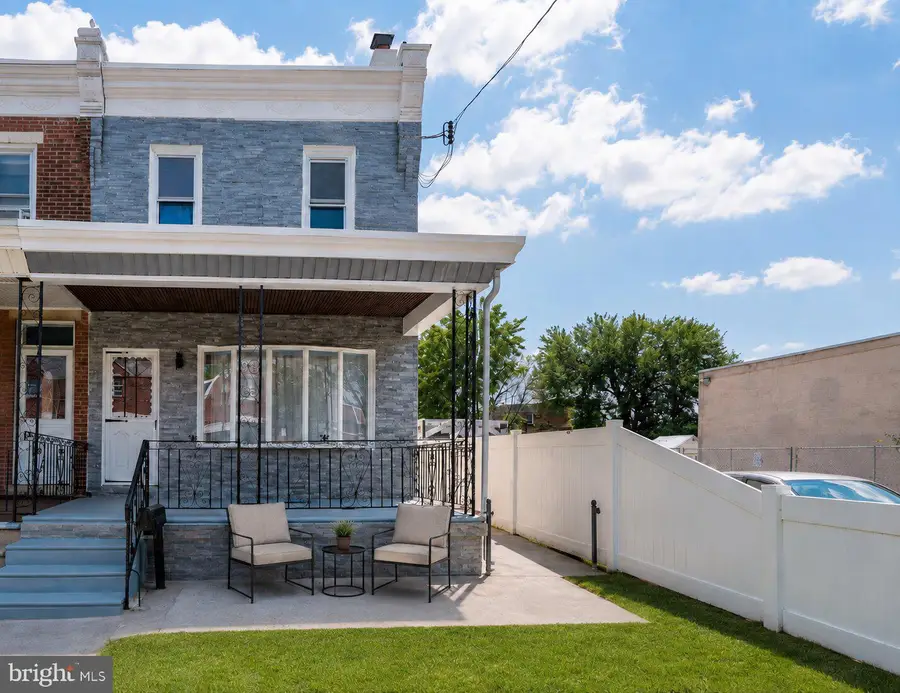 8037 Craig St, Philadelphia, PA 19136 - #2