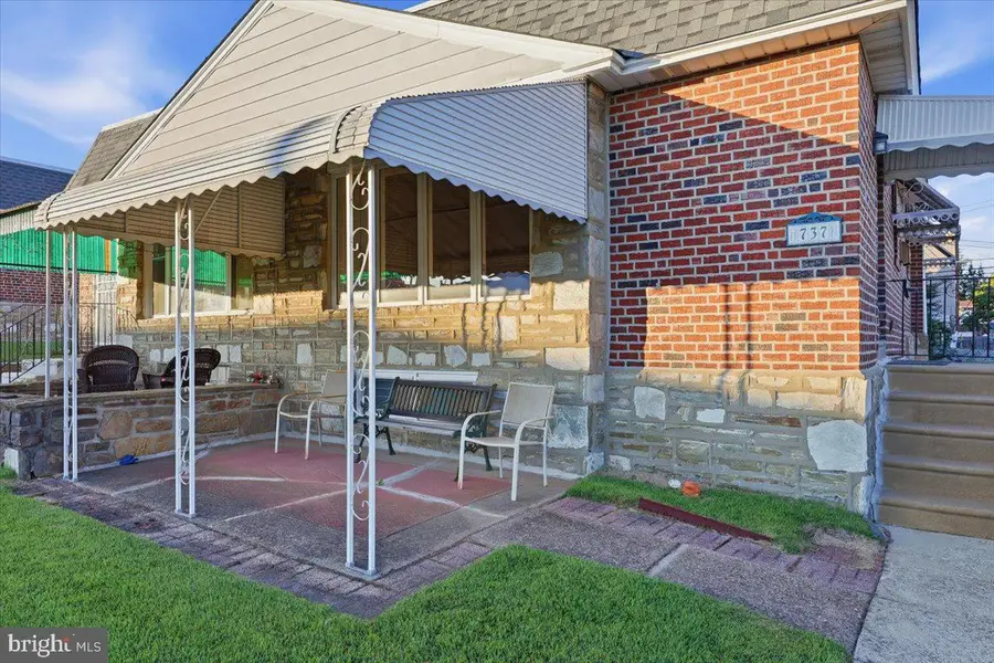 737 Colebrook Rd, Philadelphia, PA 19115 - #3