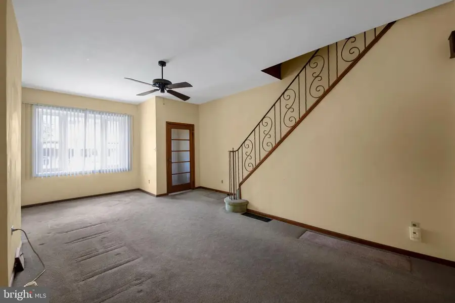 2416 S 16th St, Philadelphia, PA 19145 - #2