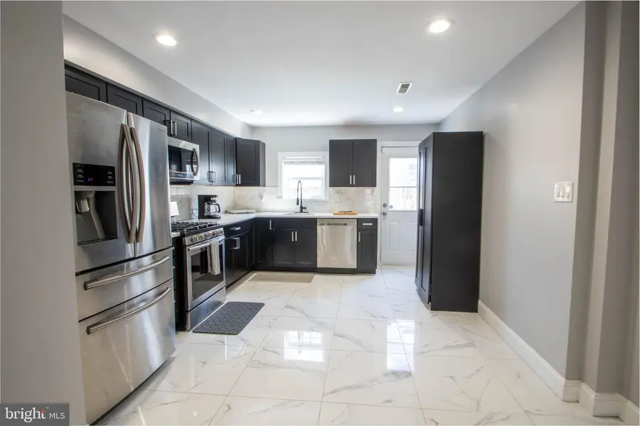 1239 S Newkirk St, Philadelphia, PA 19146 - #3