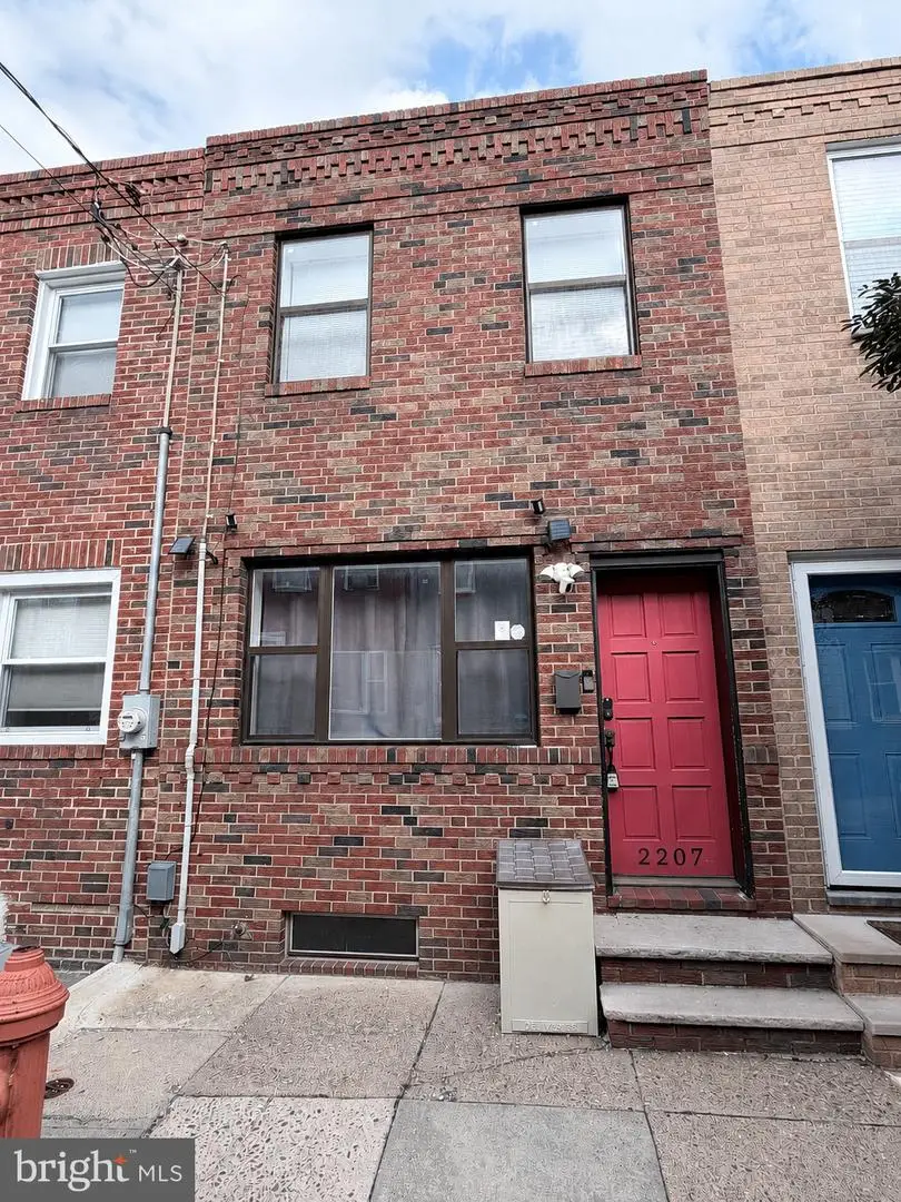2207 S Clarion St, Philadelphia, PA 19148 - #1