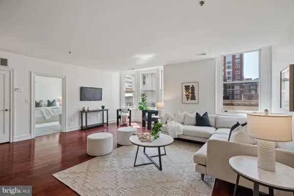 1811 Chestnut St #402, PHILADELPHIA, PA 19103