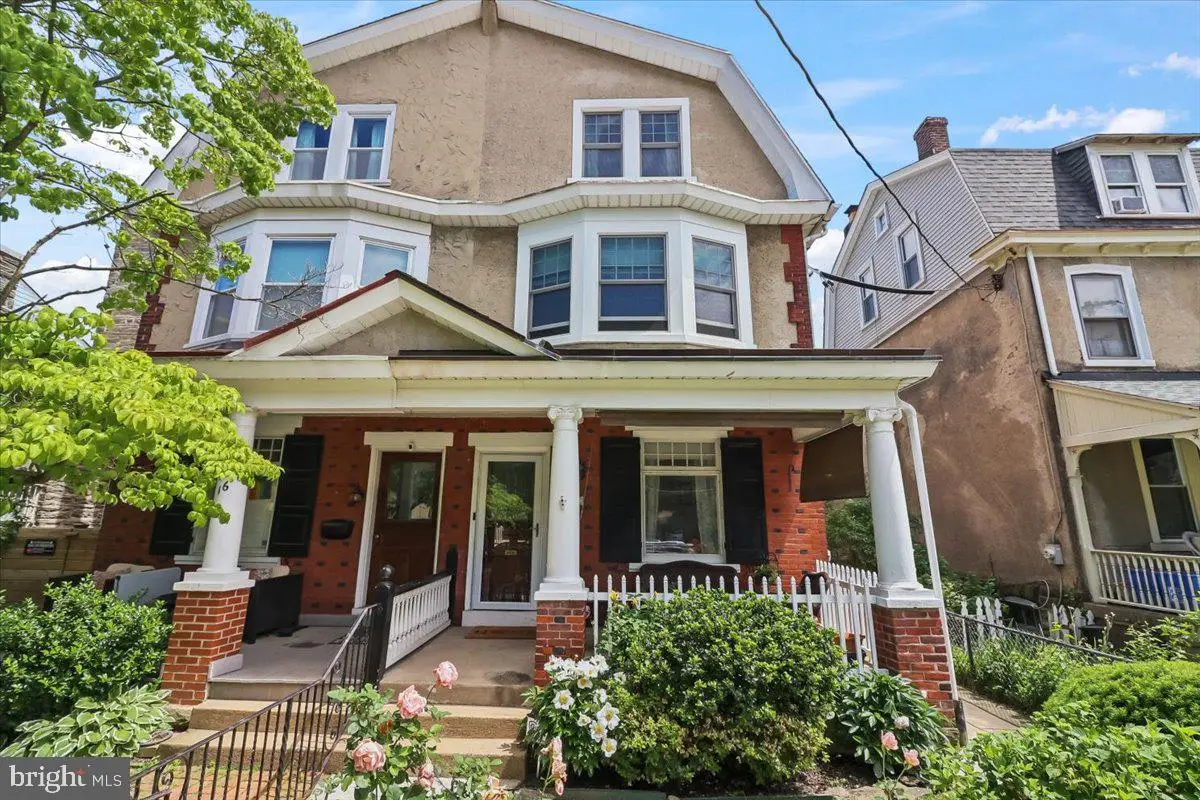 18 W Gravers Ln, Philadelphia, PA 19118 - #1
