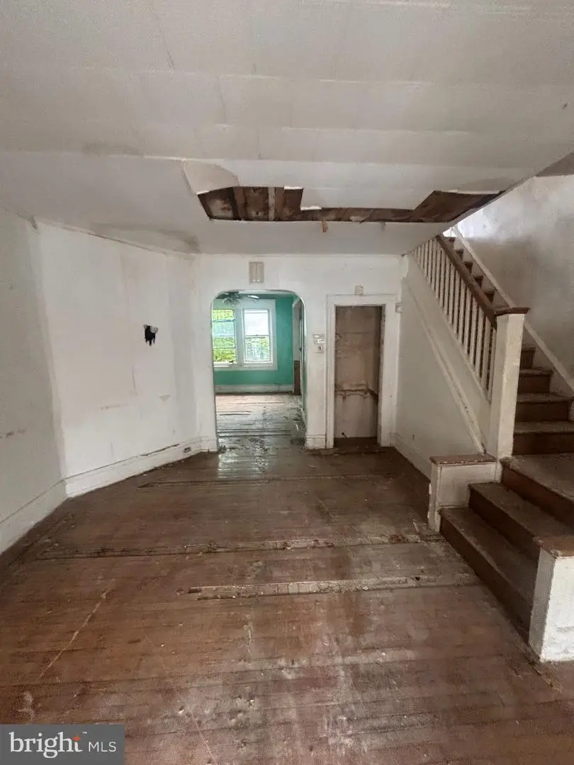 5616-00 Windsor Ave, Philadelphia, PA 19143 - #2