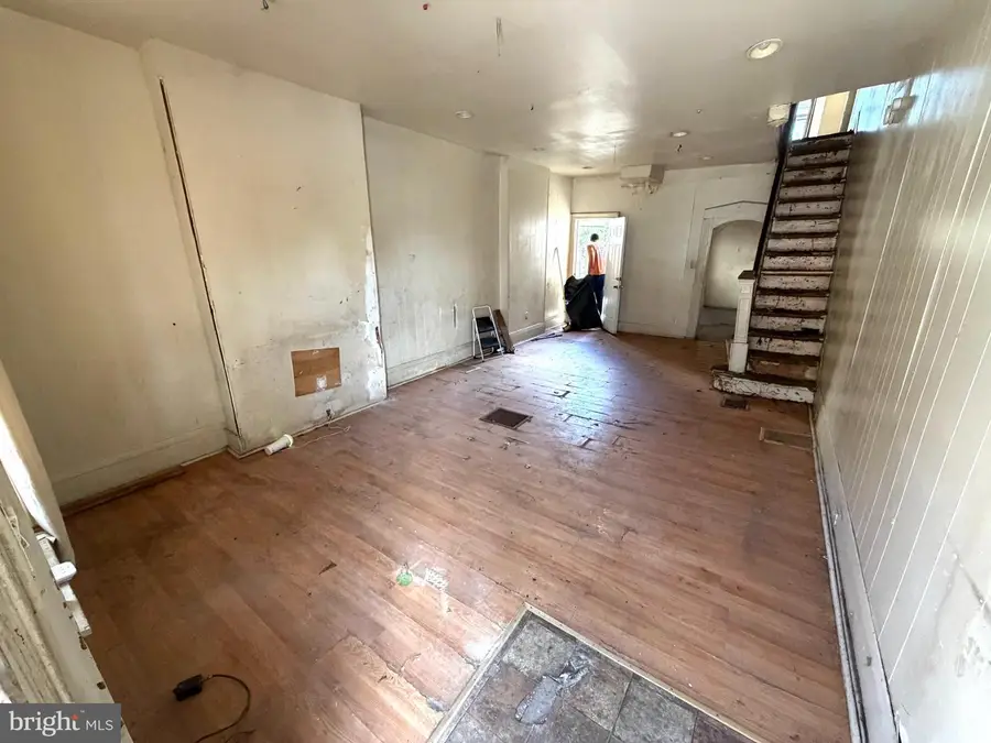 2738 W Glenwood Ave, Philadelphia, PA 19121 - #3