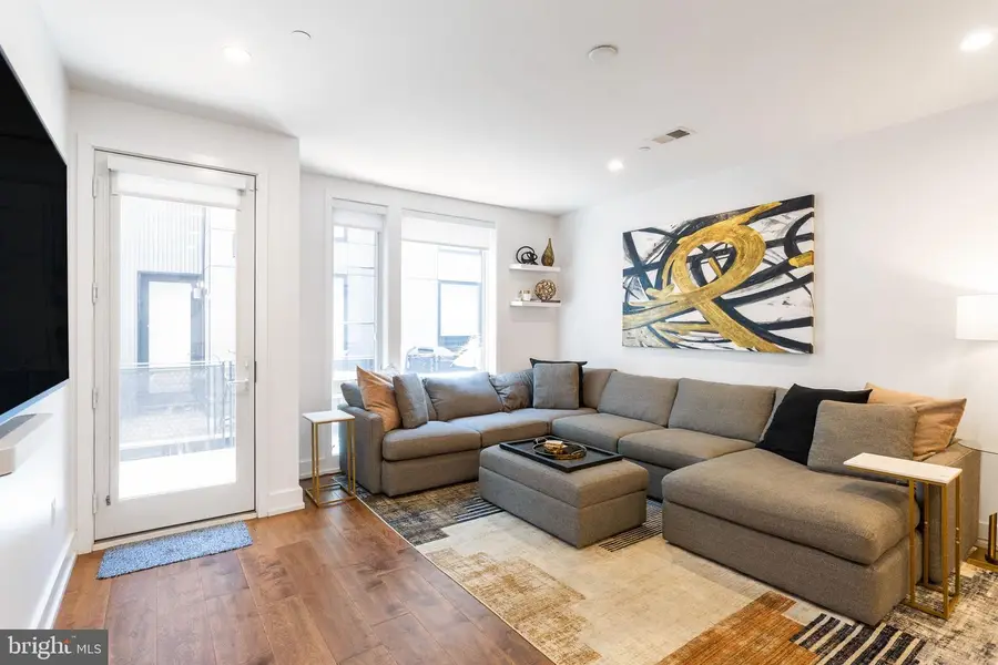 1759 Waterloo St, Philadelphia, PA 19122 - #3