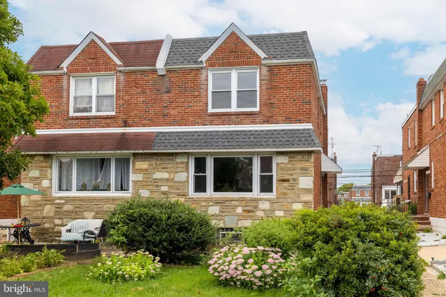 828 Brighton St, Philadelphia, PA 19111 - #3