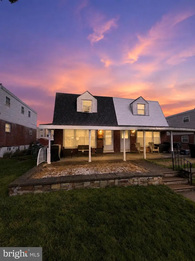 9331 Lansford St, Philadelphia, PA 19114 - #1