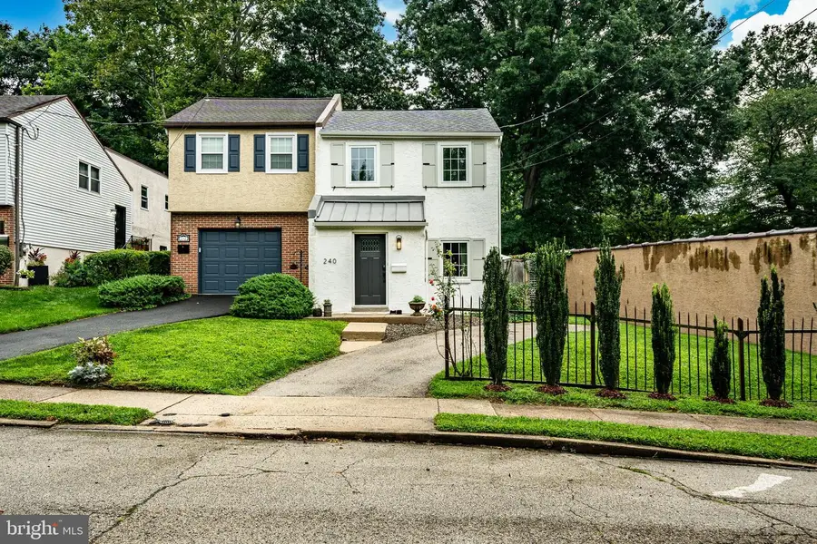 240 E Springfield Ave, Philadelphia, PA 19118 - #2