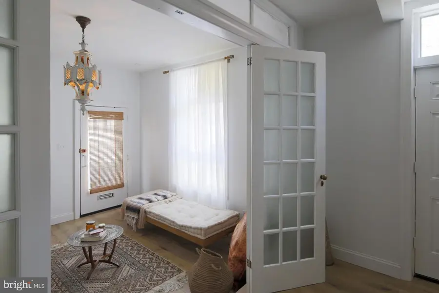 322 Belgrade St, Philadelphia, PA 19125 - #3