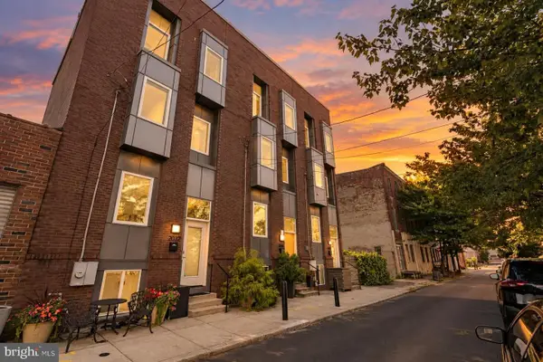 2030 E Arizona St, PHILADELPHIA, PA 19125