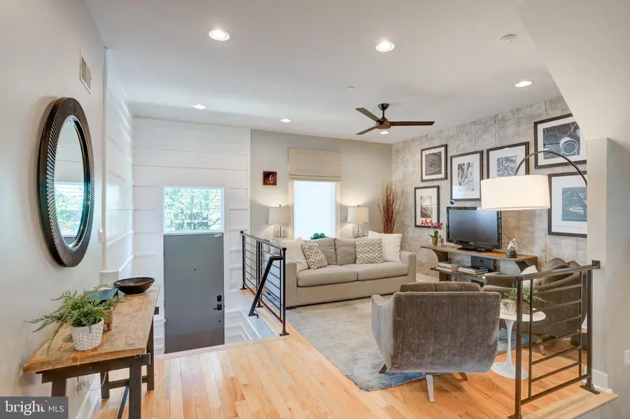 2030 E Arizona St, Philadelphia, PA 19125 - #3