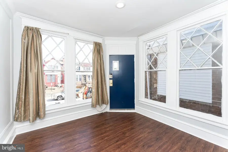 5602 N 10th St, Philadelphia, PA 19141 - #2