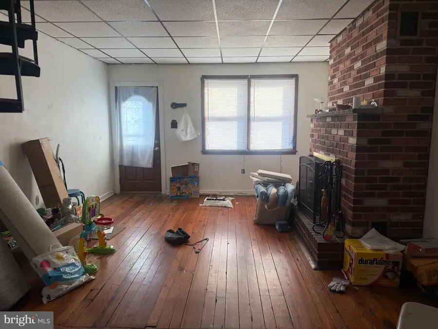 2328 E Hagert St, Philadelphia, PA 19125 - #3