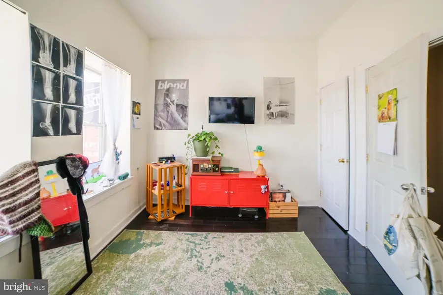 1854 N 16th St, Philadelphia, PA 19121 - #2