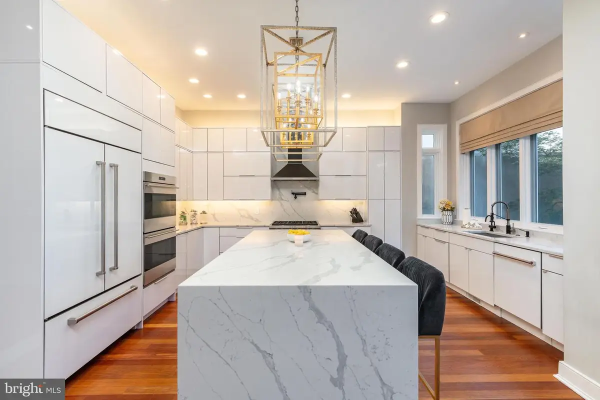 838 Lombard St, Philadelphia, PA 19147 - #1