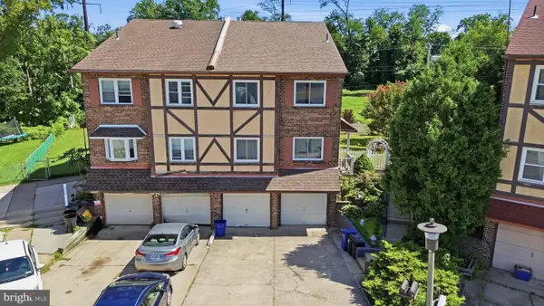 15181 Beverly Dr, PHILADELPHIA, PA 19116