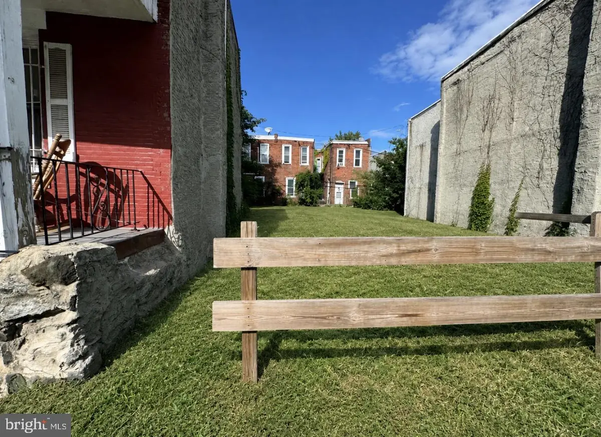1341 S Lindenwood St, Philadelphia, PA 19143 - #1