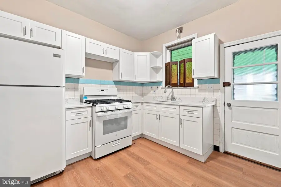 2108 S Woodstock St, Philadelphia, PA 19145 - #2
