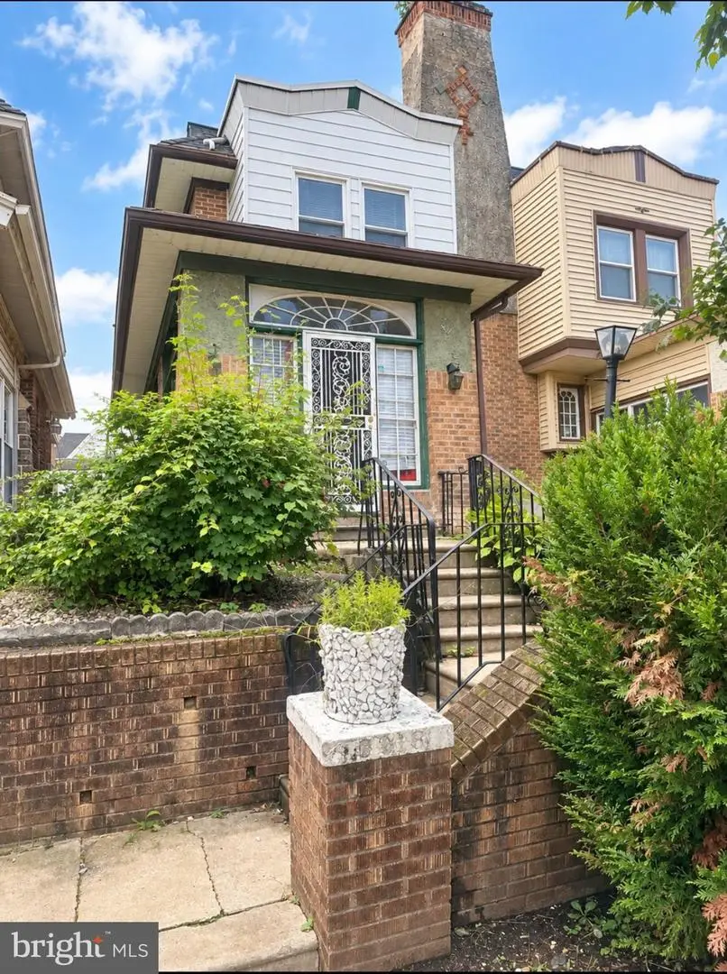 6216 Ellsworth St, Philadelphia, PA 19143 - #1