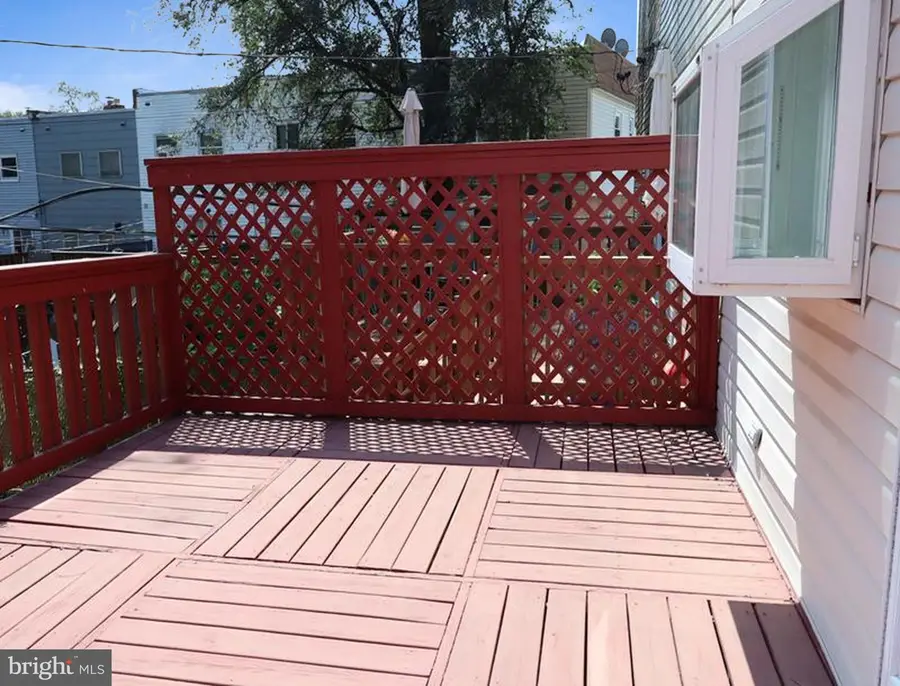 3689 N Hereford Ln, Philadelphia, PA 19114 - #3