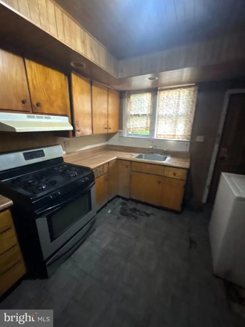 2019 S 65th St, Philadelphia, PA 19142 - #3