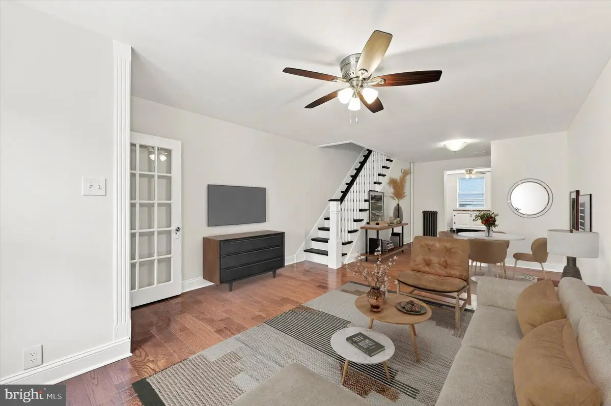 2812 Ernest St, Philadelphia, PA 19145 - #1