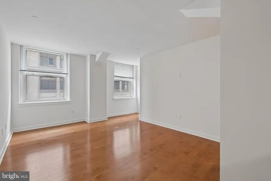 111 S 15th St #1512, Philadelphia, PA 19102 - #2