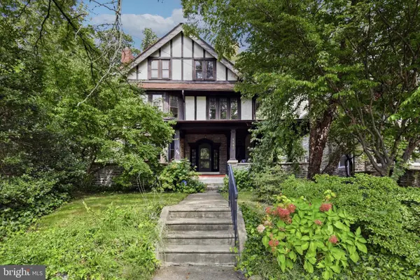 6607 Lincoln Dr, PHILADELPHIA, PA 19119