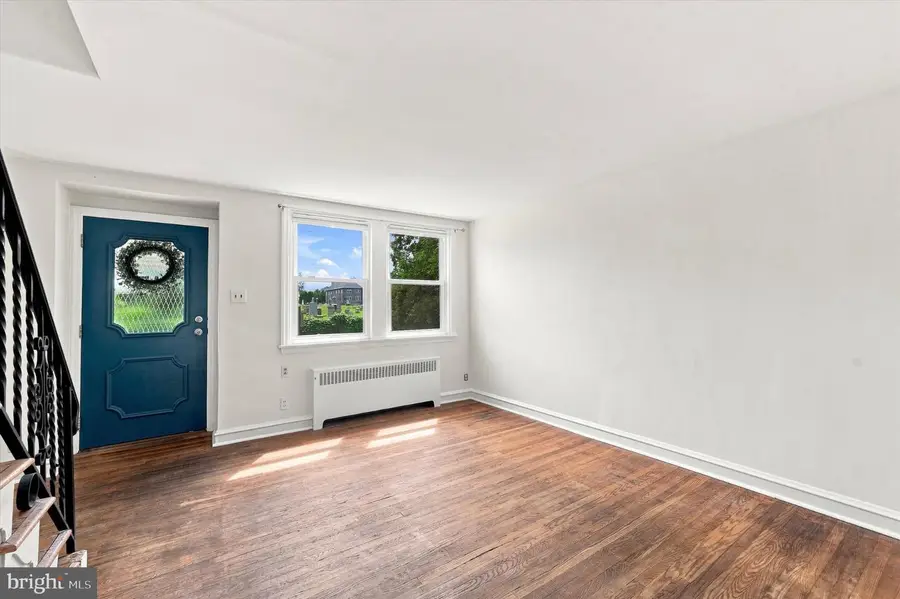 547 Conarroe St, Philadelphia, PA 19128 - #3
