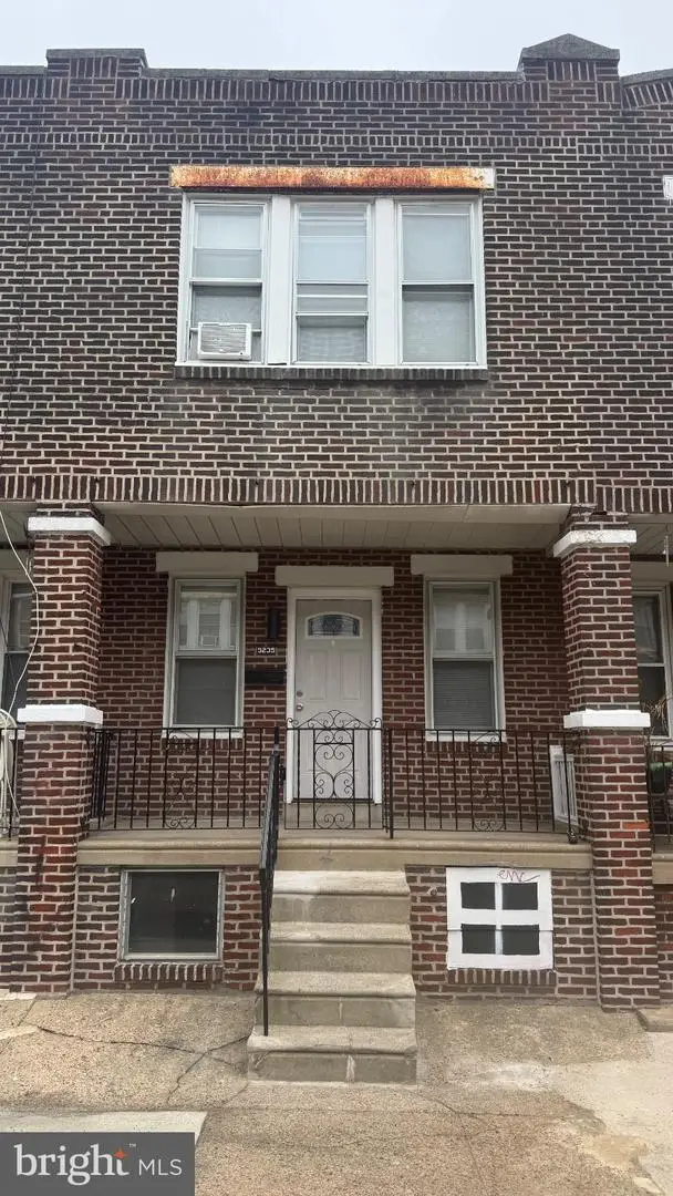 5235 Burton St, Philadelphia, PA 19124 - #1