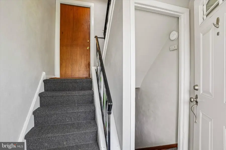 536 Hoffnagle, Philadelphia, PA 19111 - #2