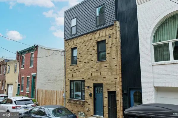 1513 E Hewson, PHILADELPHIA, PA 19125