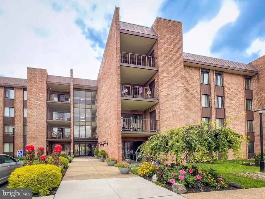 6311-00 Delaire Landing Rd #311, Philadelphia, PA 19114 - #3