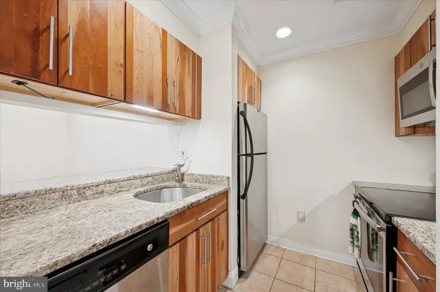 1601 Spring Garden St #205, Philadelphia, PA 19130 - #2