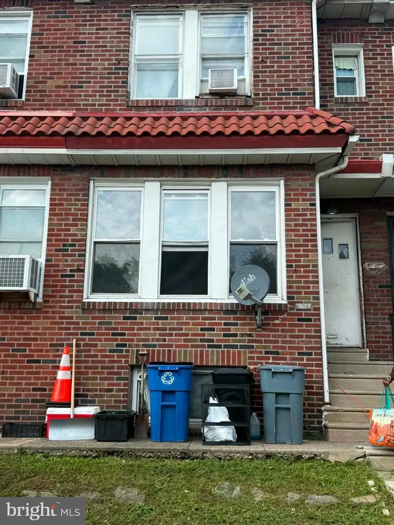 239 W Laveer St, Philadelphia, PA 19120 - #1