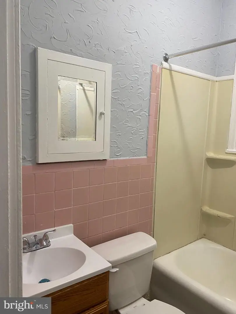 4968 Wakefield St, Philadelphia, PA 19144 - #2