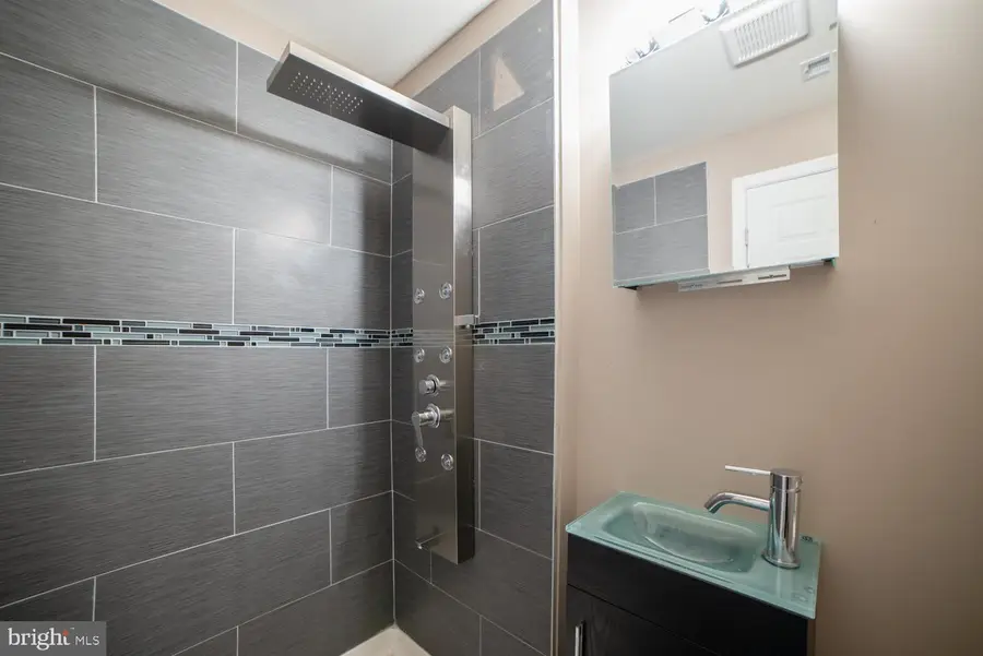 1829 N Willington St, Philadelphia, PA 19121 - #3